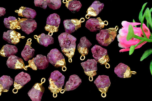 Natural Rough Stone Ruby Pendant,Gemstone Pendant,Rough Gemstone Pendant,July Birthstone,Handmade Pendant Jewelry,Ruby Jewelry,Gift ForWoman