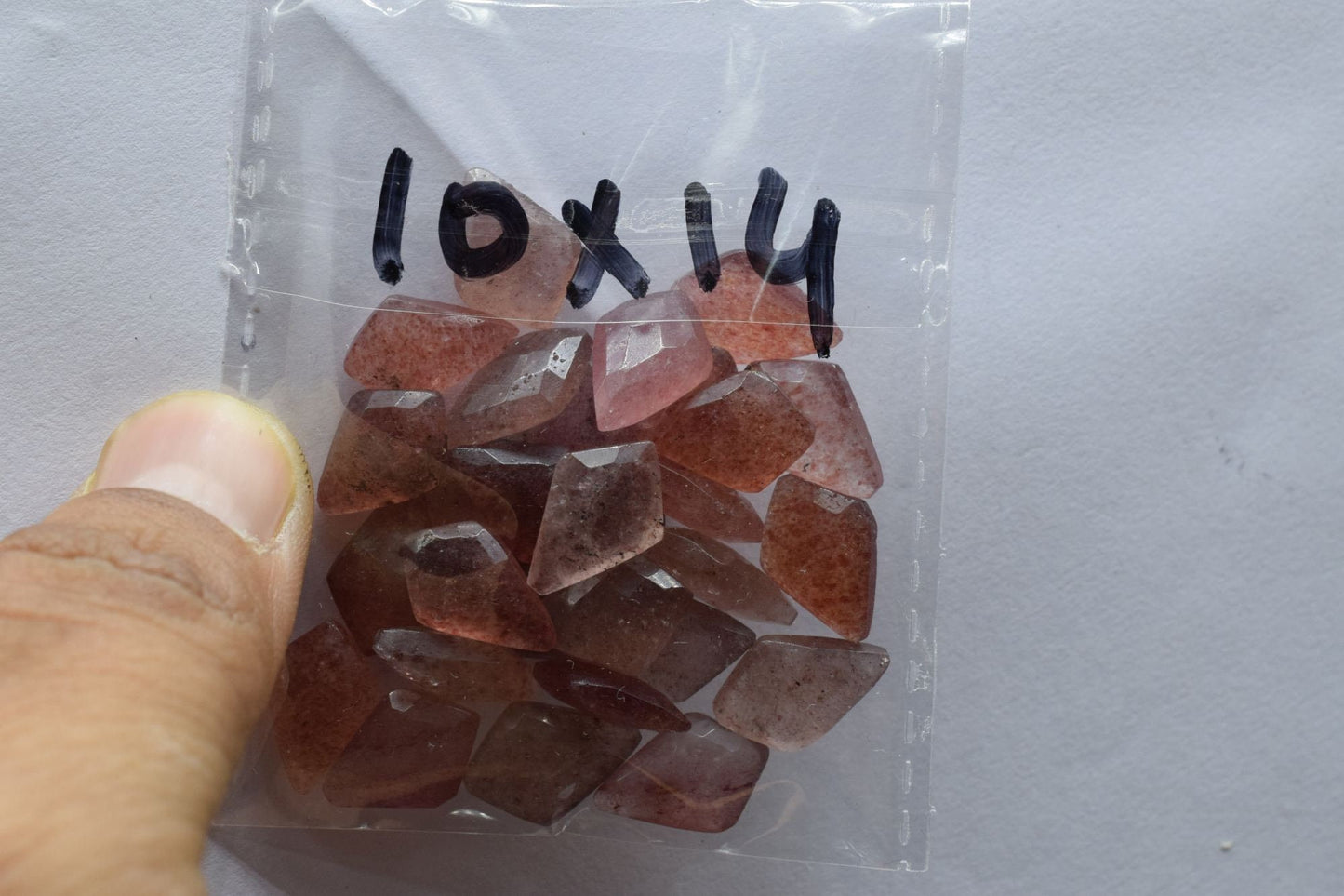 Pink Strawberry 10x14mm Faceted Tie shape Briolettes,fancy briolette beads,Pink Strawberry Beads,Natural Pink Strawberry Faceted stones