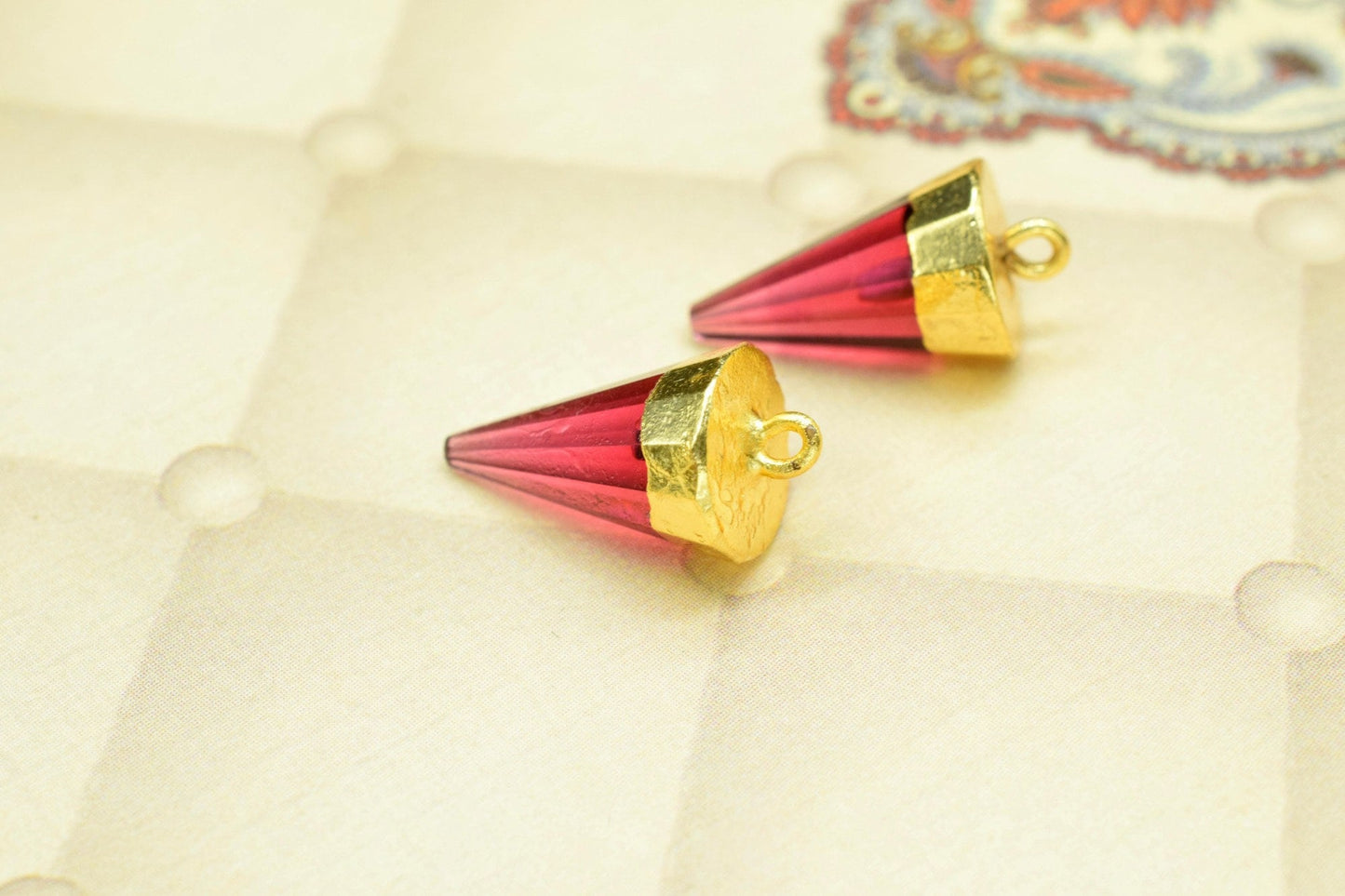 Pink Tourmaline Spike Point Connector,Handmade Triangle Electroplated Pointed Charm,Gemstone Single Bail Pendant,Pendant Jewelry Making Gift