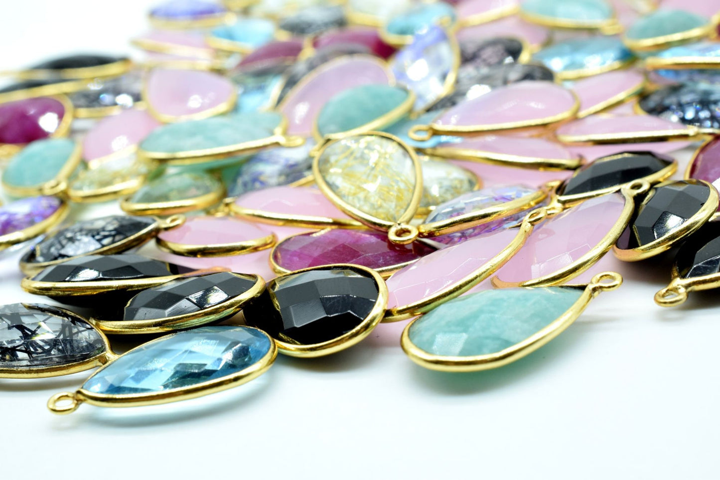 Sky Topaz 12x20mm Pear shape charm,Checker Board cut Sky Topaz Pendant,Hot Sky Topaz charms,Sky Topaz Pear Briolettes,Sky Topaz connectors