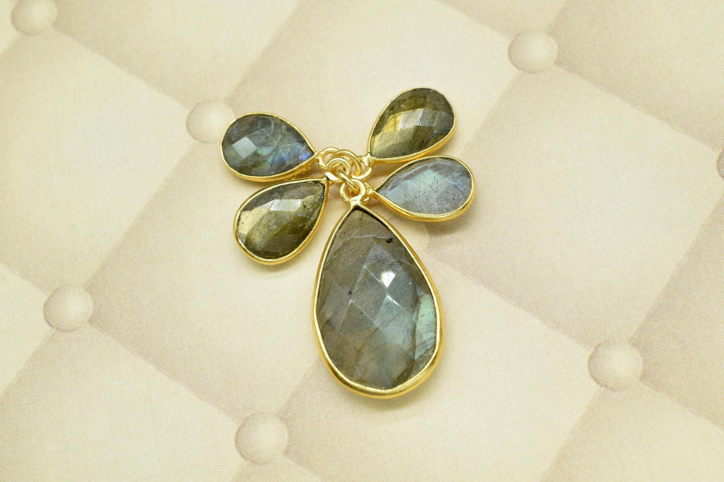 Labradorite 12x20mm Bezel Pendant,Labradorite Teardrop Gold Plated bezel,Labradorite Vermeil Bezel,jewelry making charm,multi gemstone,craft