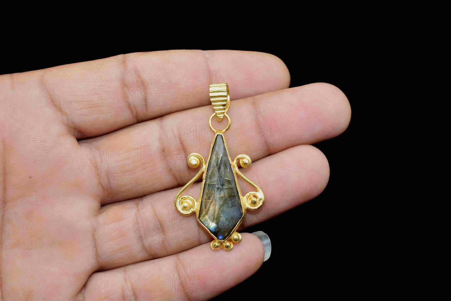 Labradorite Gemstone Pendant,10x25mm Tie Shape Gemstone Pendant,Gold Plated Gemstone Jewellery,Labradorite Pendant,Gemstone Tie Pendant,Gift