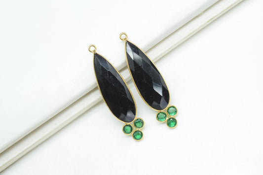 Black onyx 10x30mm Teardrop Bezel charms,Black onyx Pendant,Gemstone Bezel connector,Black onyx pendant,Cubic zirconia Bezel charm,Gift,P121