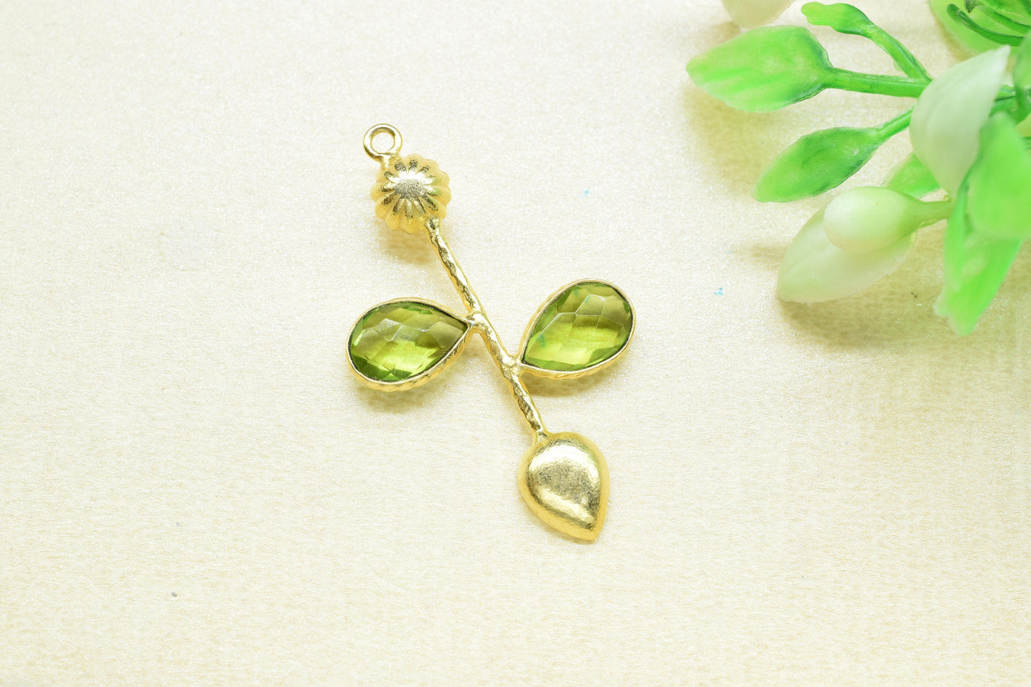 Peridot Charms/Peridot Pendant/Gemstone Components/Connector Charms/Single Bail Pendant/Teardrop Pendants/Custom Jewellery , DIY Jewellery