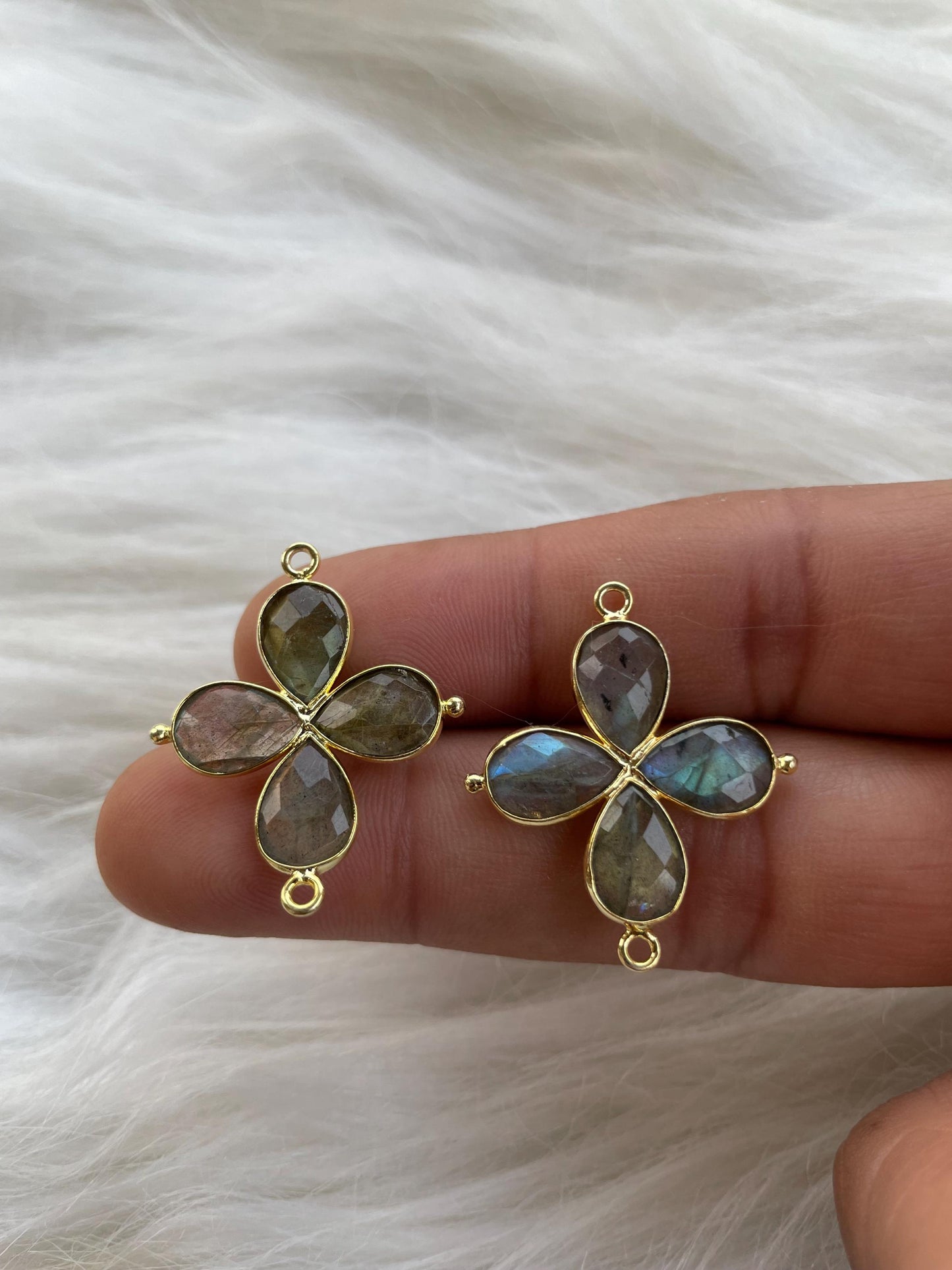 Labradorite Teardrop Pendant,jewelry Component,Labradorite Bezel connector,Labradorite Bracelet Charm,Double Loop connector,Gifts,P122