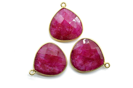 Ruby 20mm Heart Shape Charm,Dyed Ruby Faceted Heart Shape Connector,Bezel Heart Shape Connector,Ruby Single Flat Bail links,Ruby gold charms