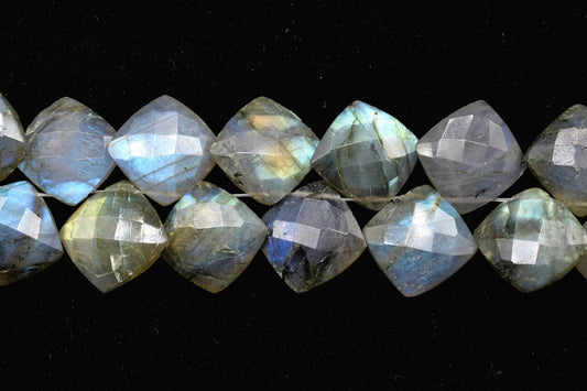 Labradorite Faceted Cushion Briolettes,Labradorite Square briolettes,Labradorite T Drill briolettes,Labradorite 14mm briolettes,Top quality