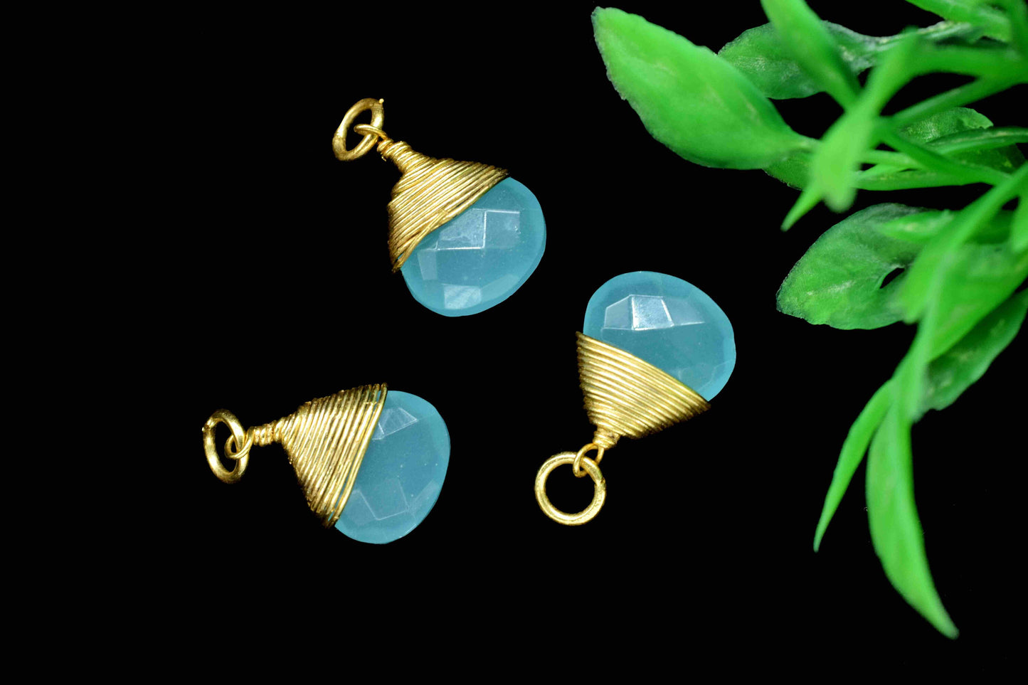 Aqua Chalcedony Faceted 10mm Heart Connectors,Wire Wrapped Gemstone Pendant,loop Connector,Wire Wrapped Necklace,Beaches Jewelry making,Gift