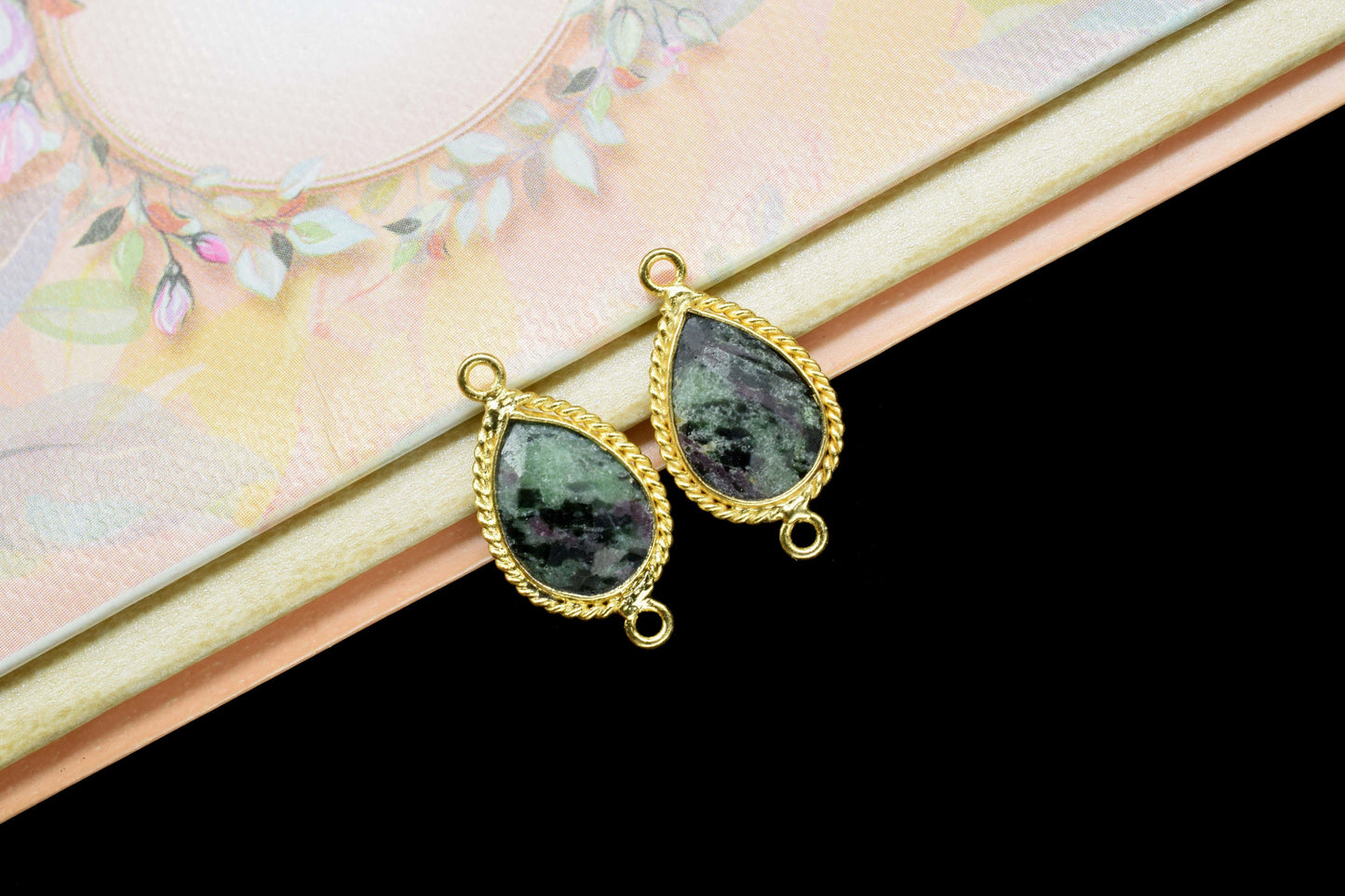 Ruby Zoisite Faceted 10x14mm Pear Shape Shape Connector pendant,Zoisite Checker Cut Pendant jewelry,Gemstone Double Bail Connector Pendant