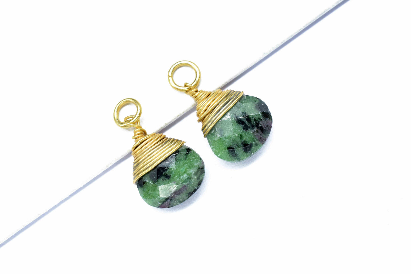 Natural Ruby Zoisite Heart Shape Faceted Connector,Wire Wrapped Gemstone Pendant,Single loop Connector,Wire Wrapped Necklace,Zoisite jewelry