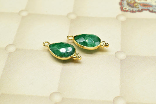 Emerald faceted Connector,Emerald Gold Plated Charms Connectors,Emerald Gemstone 10x14mm Pear Shape Single Bail Connectors Jewelry,Gift