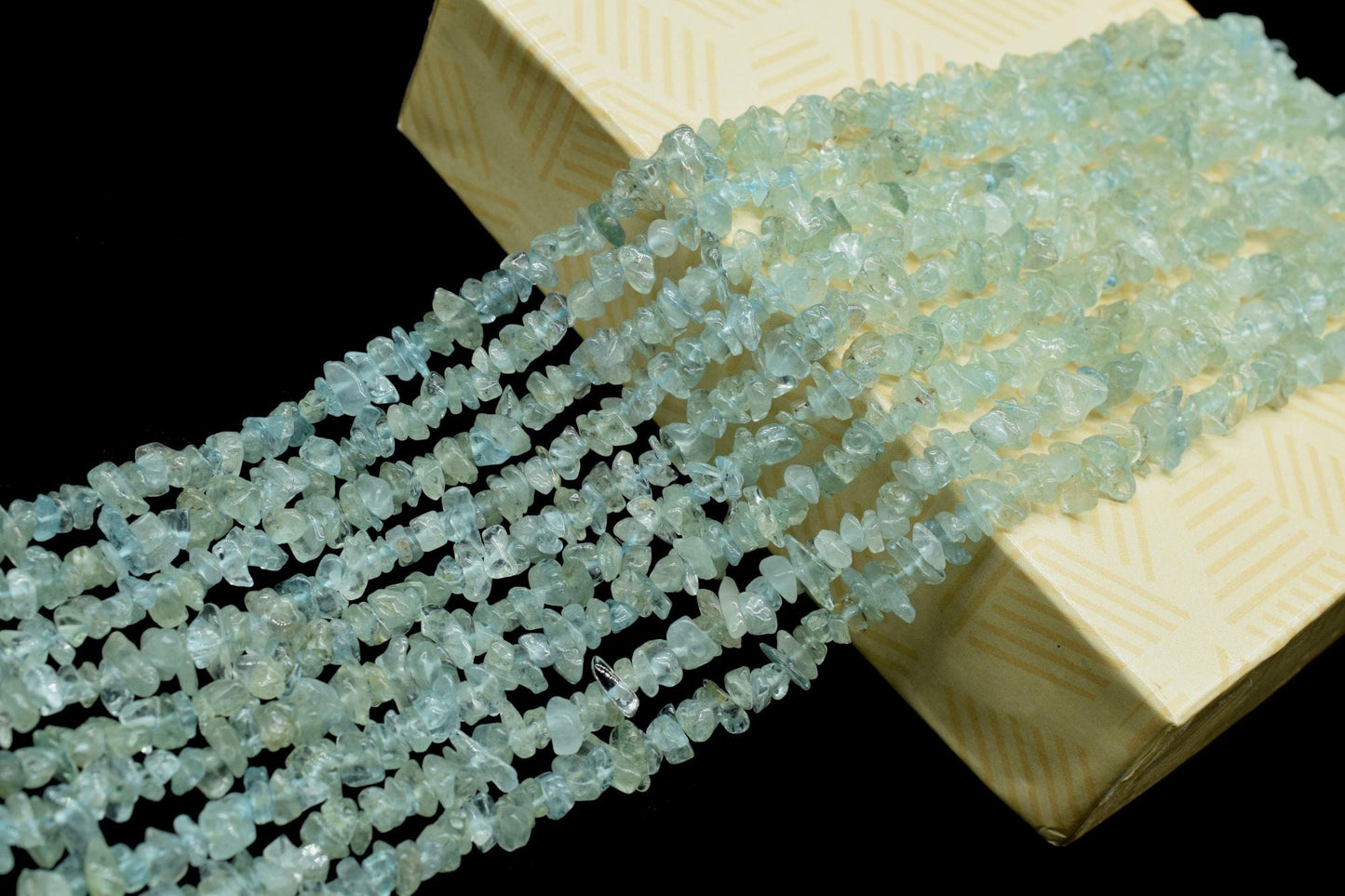 Natural Aquamarine Chip Beads Strand,Gemstone,Jewelry Making Supply,Beading Supplies,Smooth Raw Gemstone Nuggets Chips,Aquamarine Uncut Bead