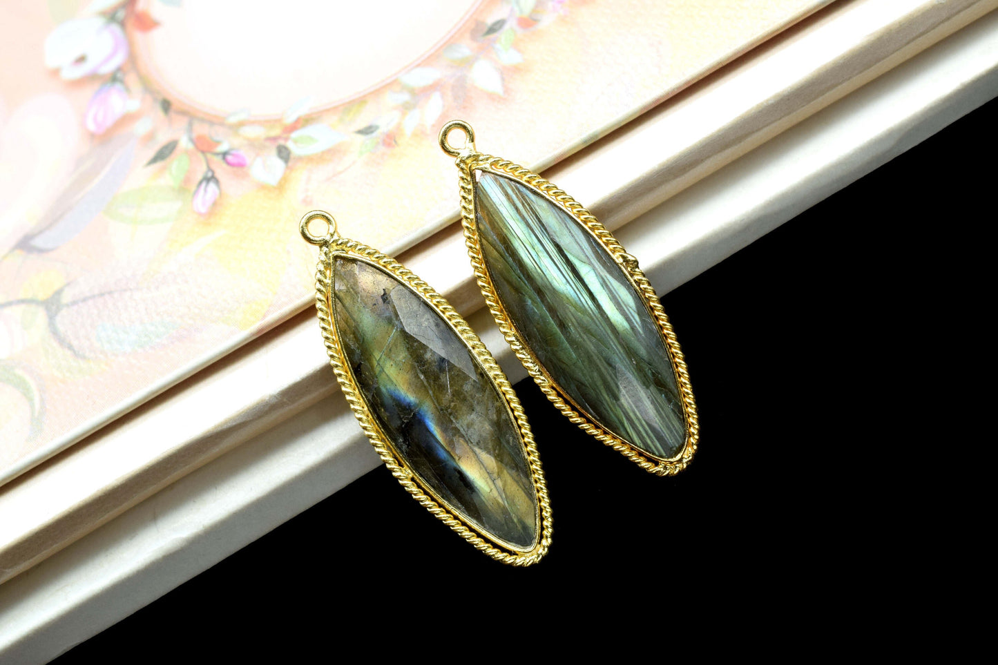 Labradorite Gemstone Faceted marquise Single bail charm,Labradorite Gold Plating Connector,Labradorite 10x30mm marquise Connector Pendant