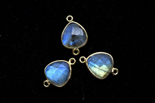 Labradorite 15mm Trillion double bail connectors,Pendant,Faceted Labradorite,Gemstone Charm,Gemstone Pendant,Labradorite Charms connector