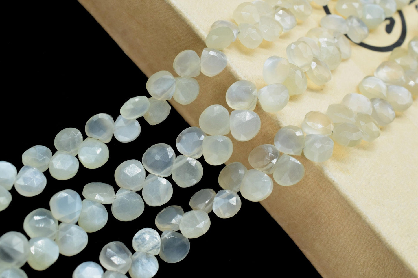 Grey Moonstone 6mm To 7mm Heart Shape Briolettes,Grey Gemstone Beads Jewelry,Grey Moonstone drops,Grey Moonstone Briolette,Grey Moonstone