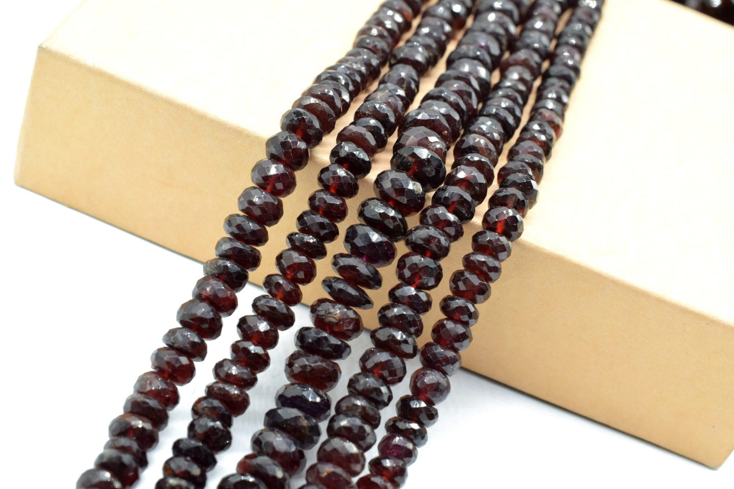 bigger Faceted Natural Red Garnet 6.5mmTo 7.5mm Faceted Rondelle Bead,Sparkly Diamond Cut Gemstone 6 Strand bead,Gemstone For Jewelry Making