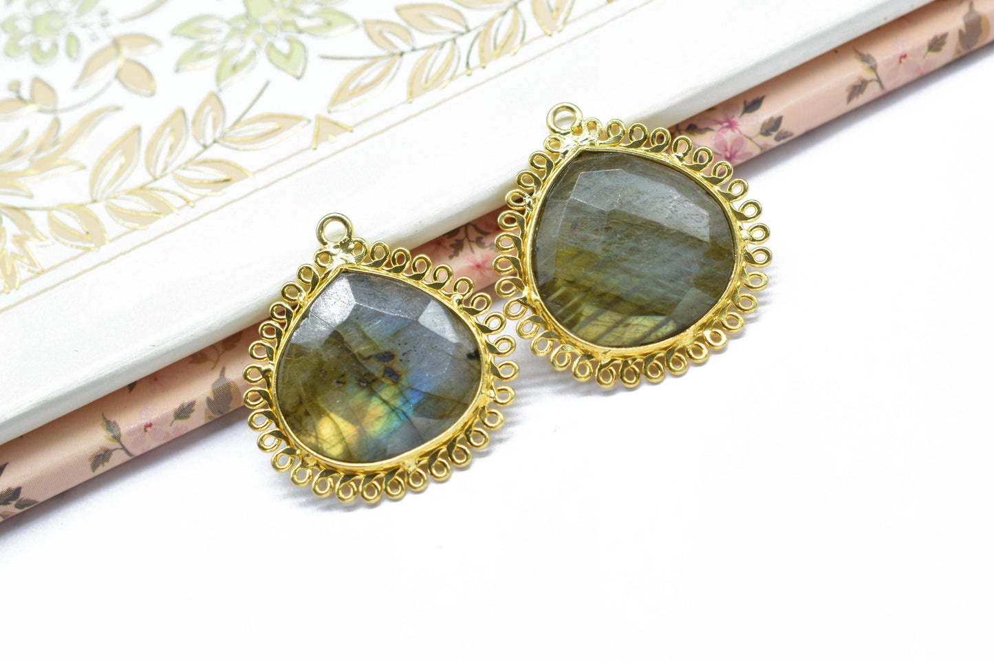 Labradorite 20mm Heart Bezel Charms,Gemstone Brass Component,Single Bail Pendant,Handmade Jewellery Connectors,Wholesale Jewelry,Bday Gift