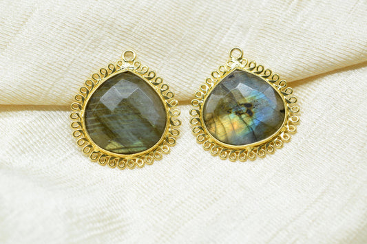 Labradorite 20mm Heart Bezel Charms,Gemstone Brass Component,Single Bail Pendant,Handmade Jewellery Connectors,Wholesale Jewelry,Bday Gift