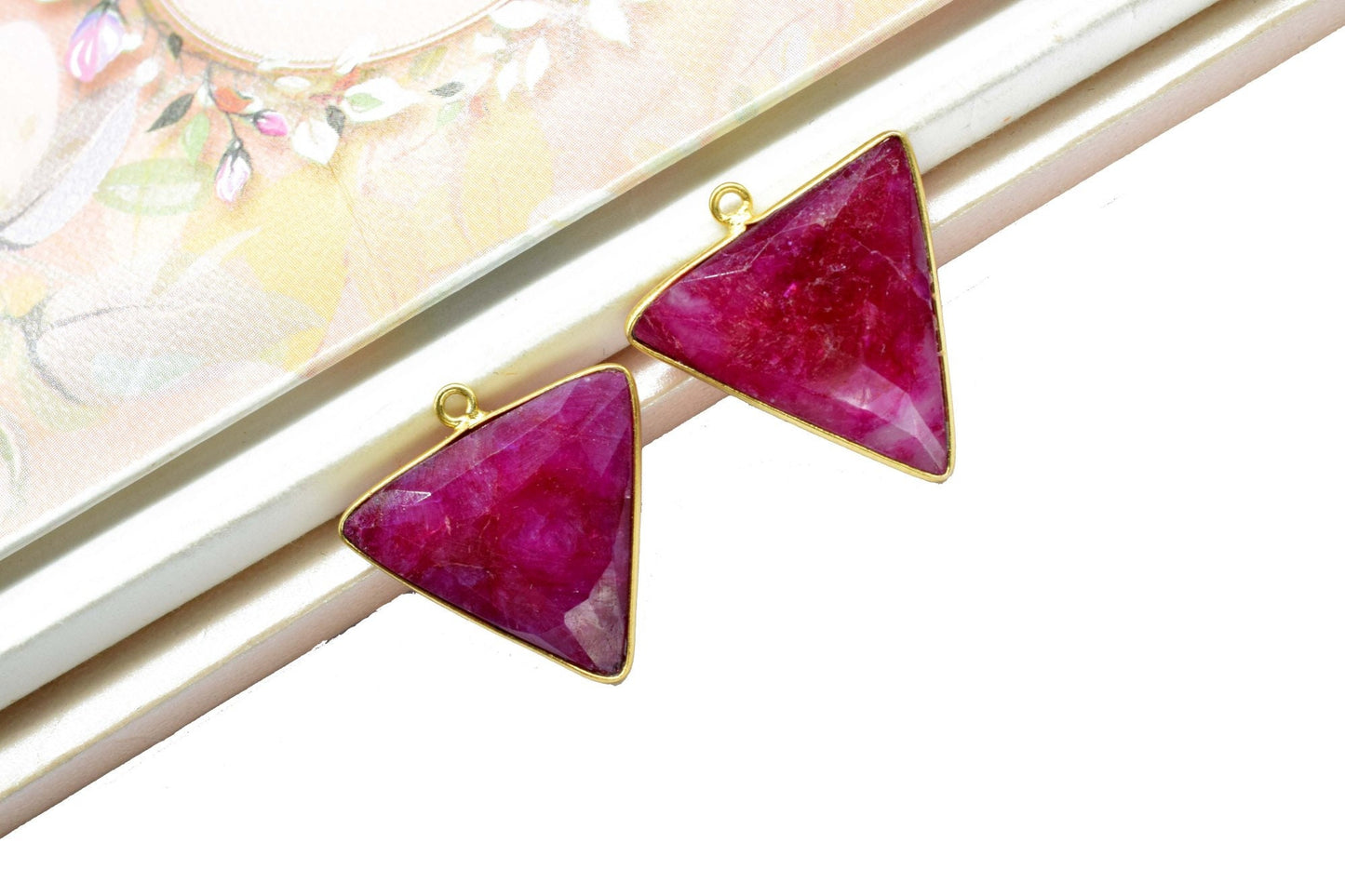 Ruby 20mm trillion Shape Charm,Dyed Ruby Faceted trillion Shape Connector,Bezel trillion Shape Connector,Ruby Single Flat Bail links,Ruby