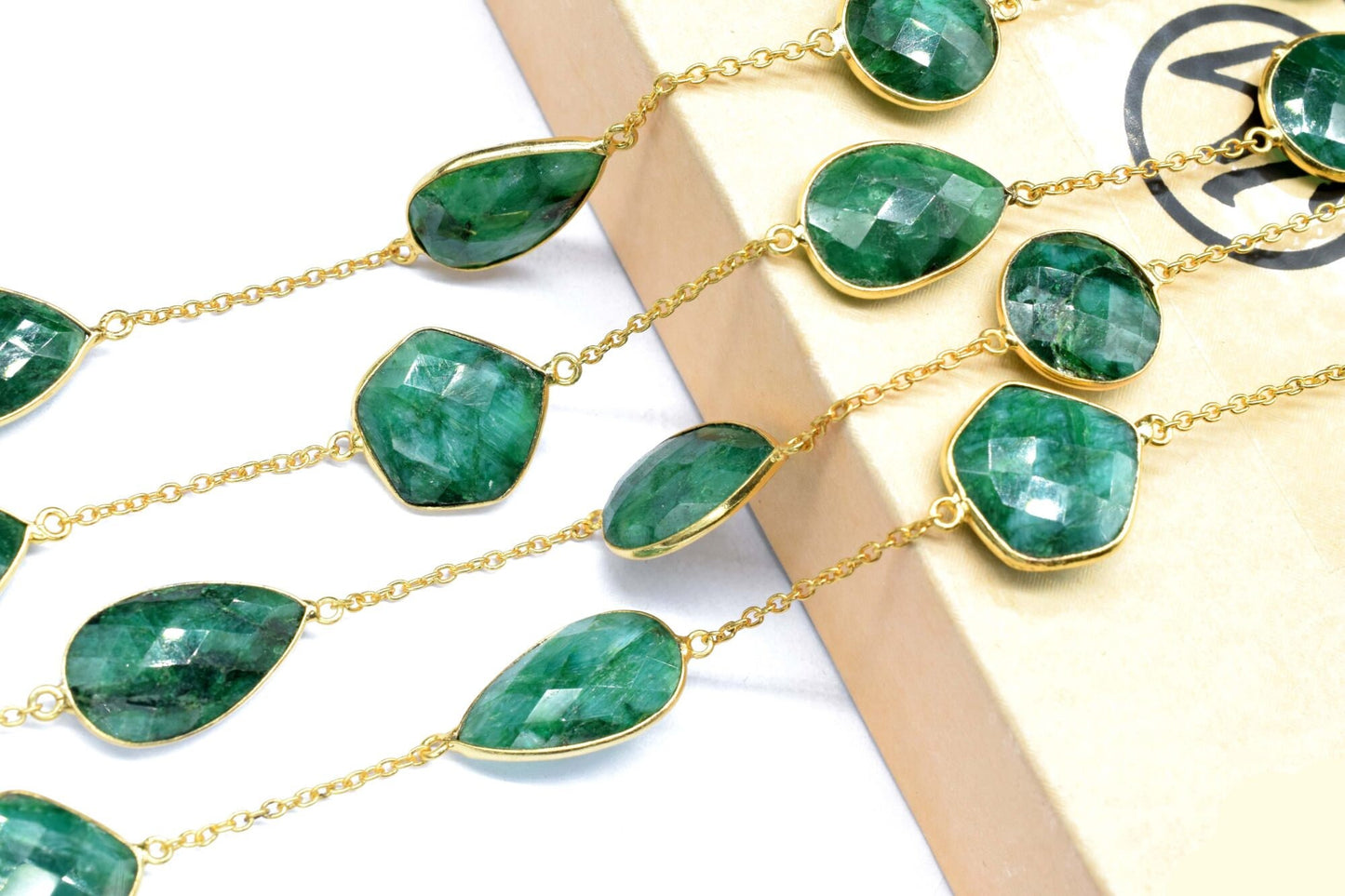 Emerald Faceted Bezel Chain Connector, Emerald Bezel Chain, Free Size Gemstone Connector,Jewelry Making Chain,Handmade Emerald Bezel Jewelry