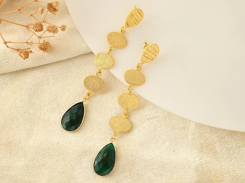 Gemstone Emerald Dangle Earring/Gold Plated Earring/Emerald Gold Plated Earring/Wedding Jewelry/Texture Gold Plated Earring/Long Earring