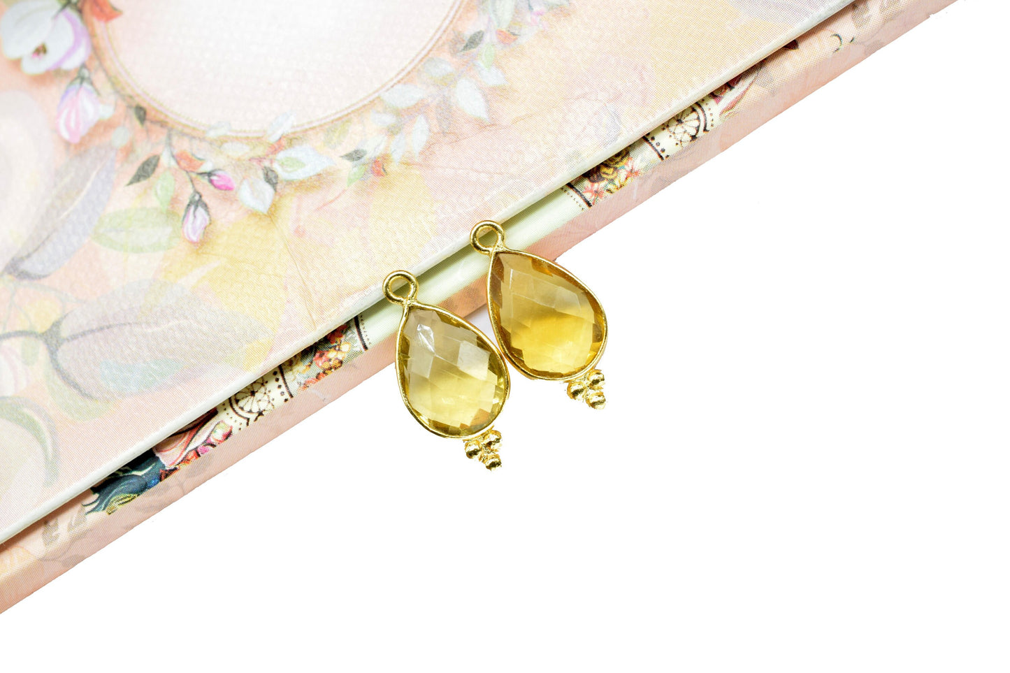 Citrine Faceted 10x14mm Pear shape Pendant,Citrine single bail Gold Plated bezel,Citrine Checker Cut bezel Charms Jewelry,Citrine Charm Gift