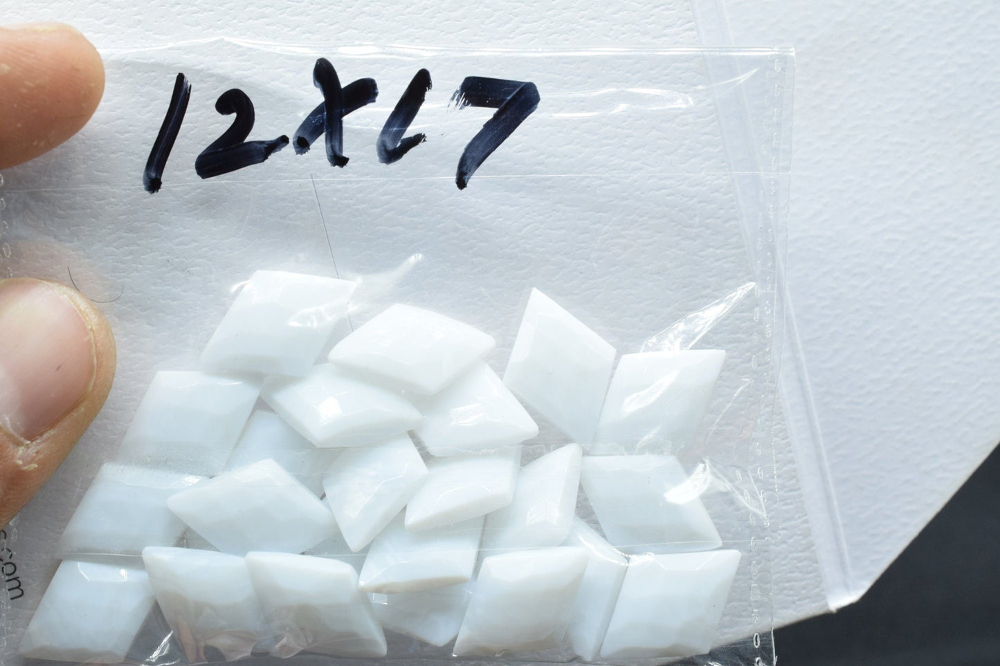 White Agate 12x17mm Diamond shape Briolette,Faceted, polished,Handmade Gemstone, For jewellery making,wire wrapping,gemstone Agate beads