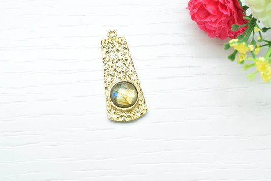 Labradorite Pendant , Labradorite Gemstone Handmade Pendant , Single Bail Charms , Gold Plated Connectors , Gemstone Connector Charm