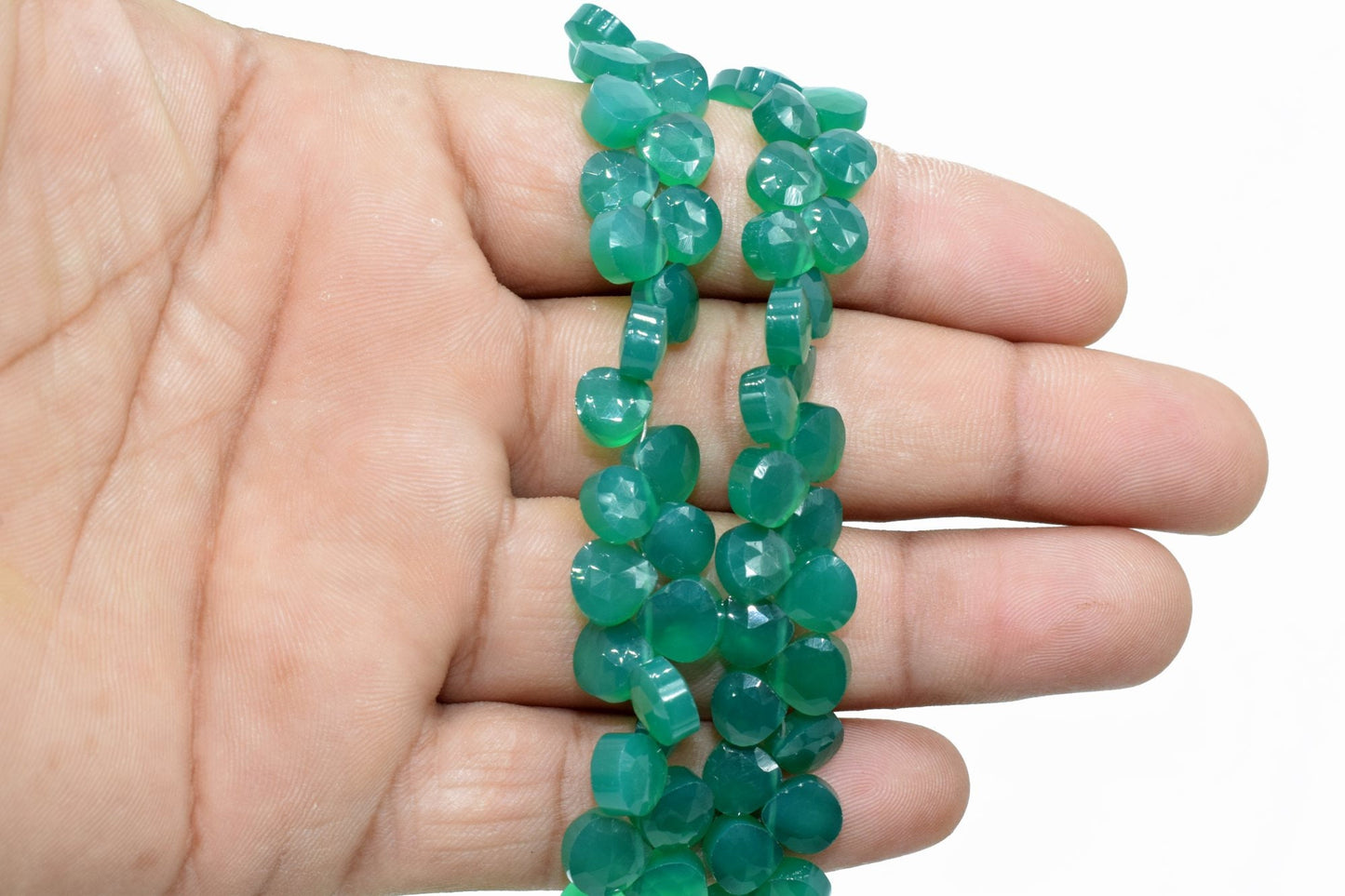 GREEN ONYX Heart Shape Briolette,Faceted Briollete strand,8mm Heart Shape Briolette,green color heart shape,jewlry making bead,earring beads