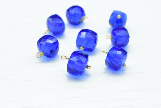 Blue Sapphire Component pendant Charm,Handmade pendant Jewelry,3D Cube Box pendant Charms,Gemstone 3D Cube Beads,Sapphire pendant Connector