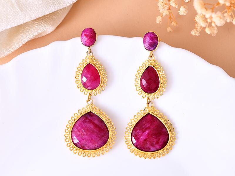 Natural Ruby Dangle Earring/Gold Plated Earring/Bridal Earring/Handmade Jewelry/Ruby Wedding Earring/Gold Plated Jewelry/Birtday Gift