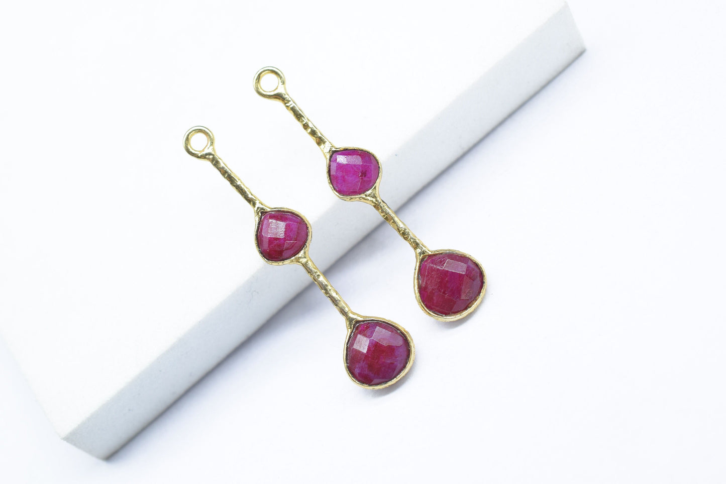 Ruby Gemstone Heart Shape Faceted Bezel Connector/Jewelry making Stone/Ruby Handmade Jewelry/Long Gemstone Pendant/Ruby Bezel Charm/Gift
