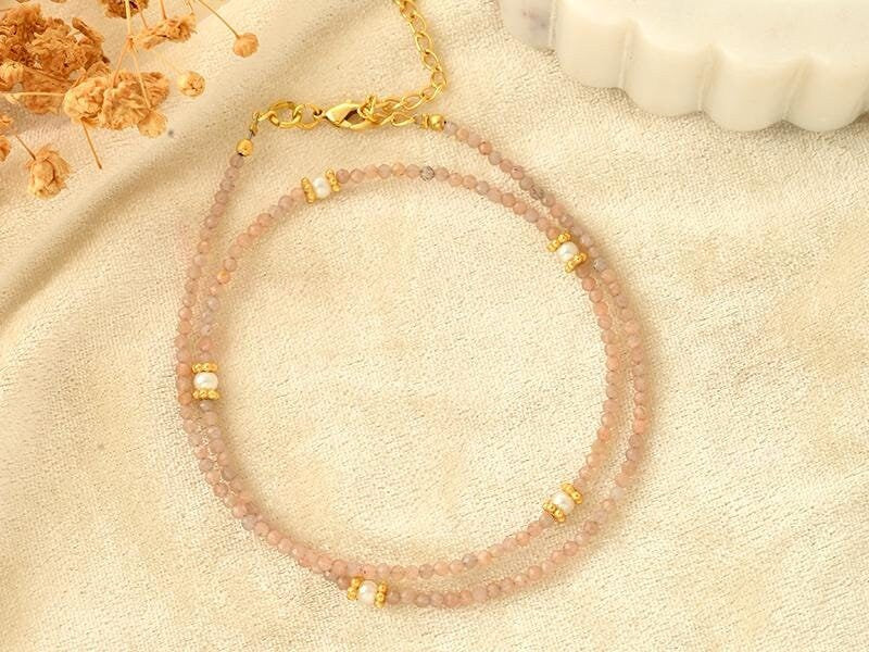 Minimalist peach moonstone choker necklace,Bridesmaid necklace, Handmade gemstone necklace,Bohemian choker Gift for women, Layering Necklace