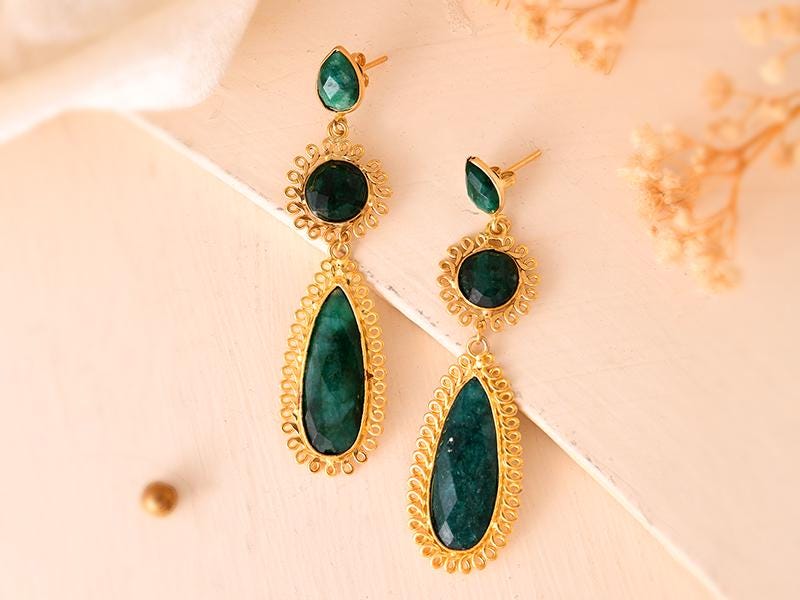 Natural Emerald Dangle Earring/Gold Plated Earring/Bridal Earring/Handmade Jewelry/Emerald Wedding Earring/Gold Plated Jewelry/Gift