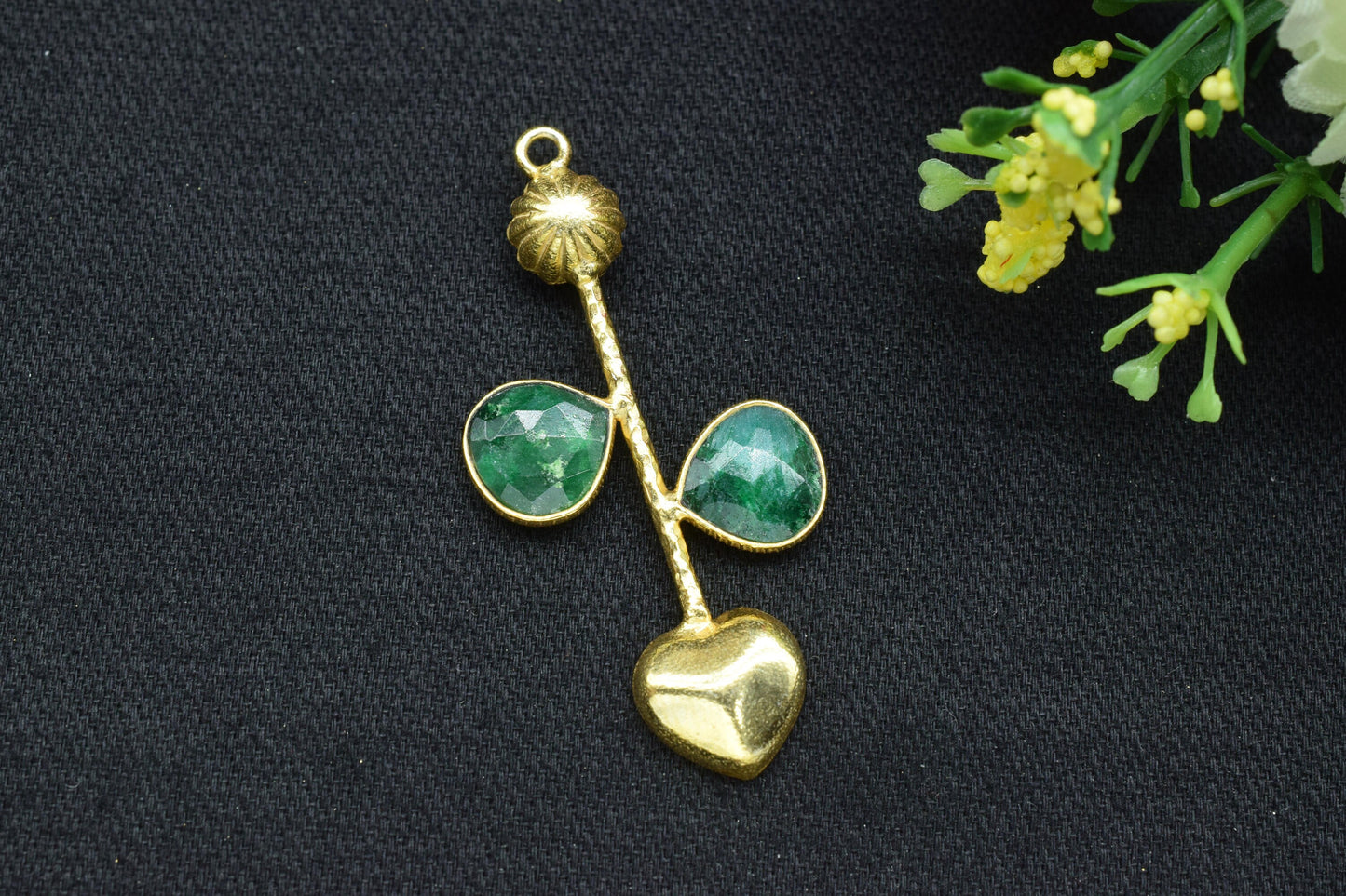 Natural Emerald Pendant/Gemstone Component/Faceted Cut Emerald/Single Bail Charm/Necklace Pendant/Heart Shape Charm/Wholesale Supply/Plated
