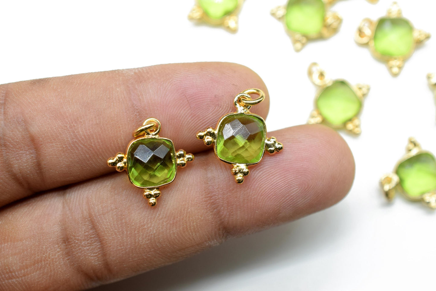 Peridot 8mm Cushion Bezel charm/Station Bezel Link Supplies/Peridot Jewelry Making/Square Pendant//Gemstone Connector Pendant/B'day Gift