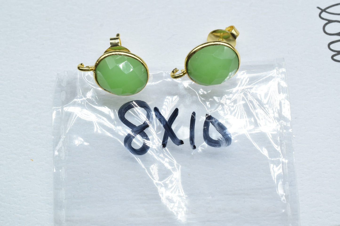 Chrysoprase 8x10mm oval Earring Connector,Jewelry,bezel frame Connector, Post Studs Connectors,Chrysoprase Ear Studs,Oval Earring Connector