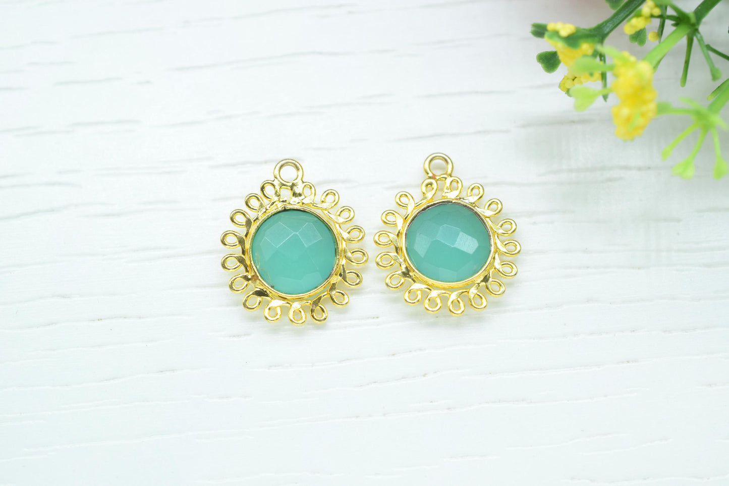 Aqua Chalcedony 10mm Round Bezel Charm,Gemstone Brass Component,Single Bail Pendant,Round Faceted charms,Handmade Jewellery Connector,Gift