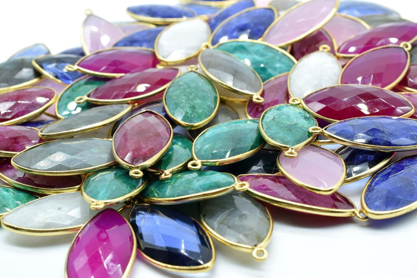 Blue Sapphire 20x30mm Marquise shape single bail connector,Sapphire Brass Gold Plated bezel,Sapphire Connectors,Sapphire gold Bezel Pendants