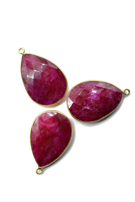 Ruby 20x30mm Pear Shape single Loop Charm,Dyed Ruby Faceted Pear Shape Connector,Bezel Pear Shape Connector,Ruby Single Flat Bail links,