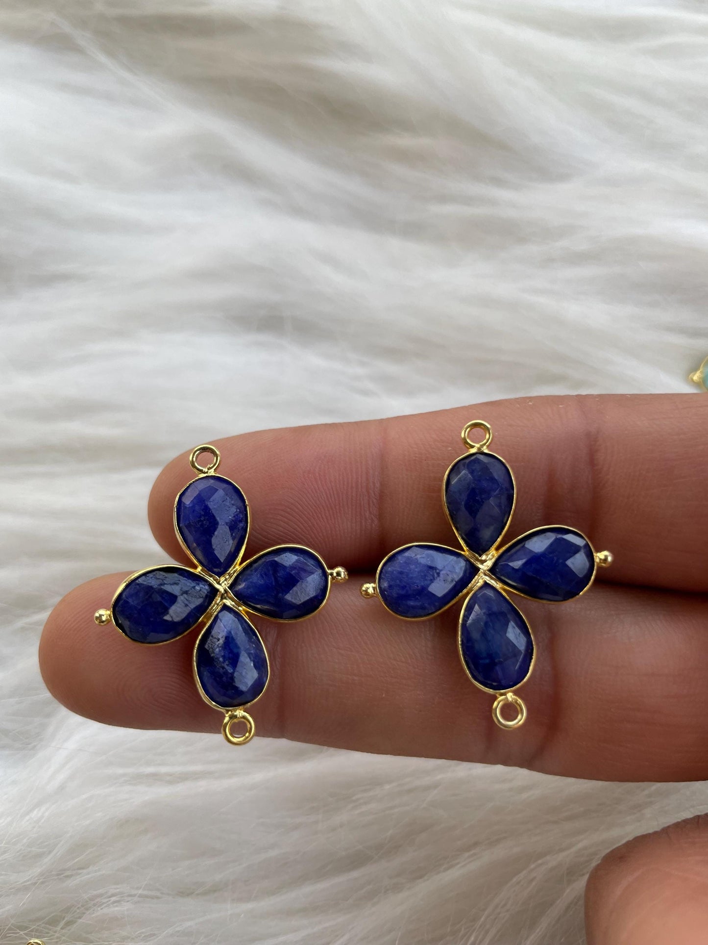 Blue Sapphire Teardrop Pendant,Blue Gemstone jewelry,Sapphire Bezel connectors,Gemstone Bracelet Charms,Single Loop connector,B'Gifts,P122