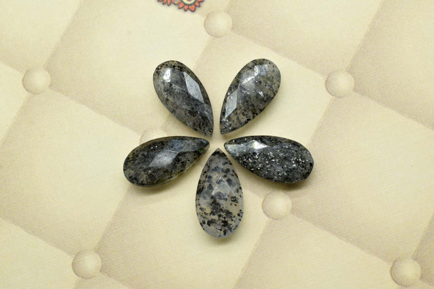 Black Sunstone 8x16mm Faceted Teardrop Shape Briolette,Black Sunstone Faceted Briolette,Gemstone Briolette,pear Shape Briolette Jewelry