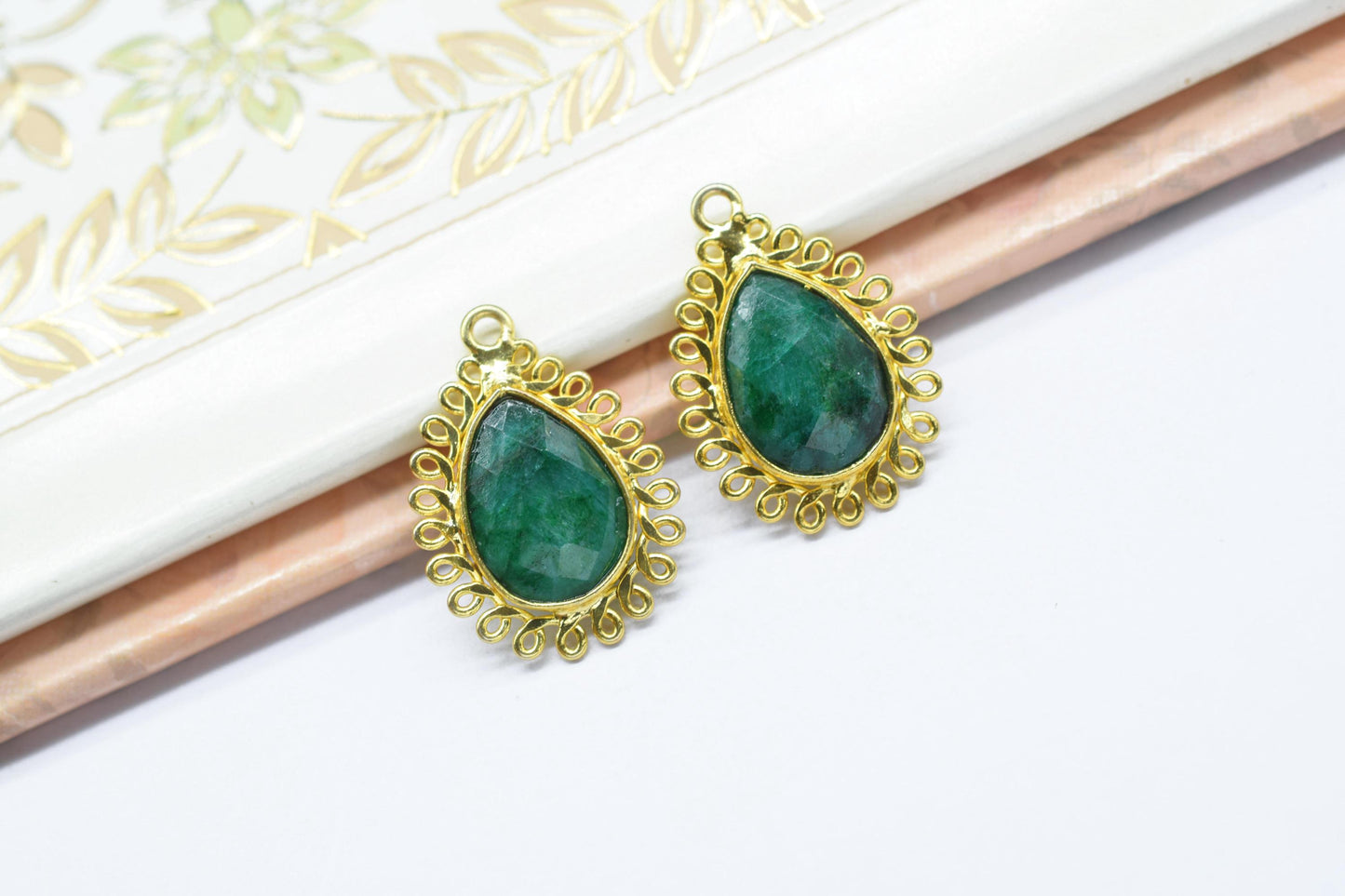 Emerald 10x14mm Teardrop Charms,Gemstone Teardrop Bezel,Handmade Pendant connector,Single Bail Pendant,Emerald Bezel Charms,Necklace Pendant