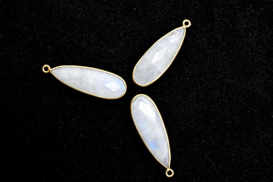 Moonstone 10x30mm Teardrop Charm,Rainbow Moonstone Gemstone Connectors,Gold Plated connectors,Single Bail Connector,Teardrop Shape Pendant