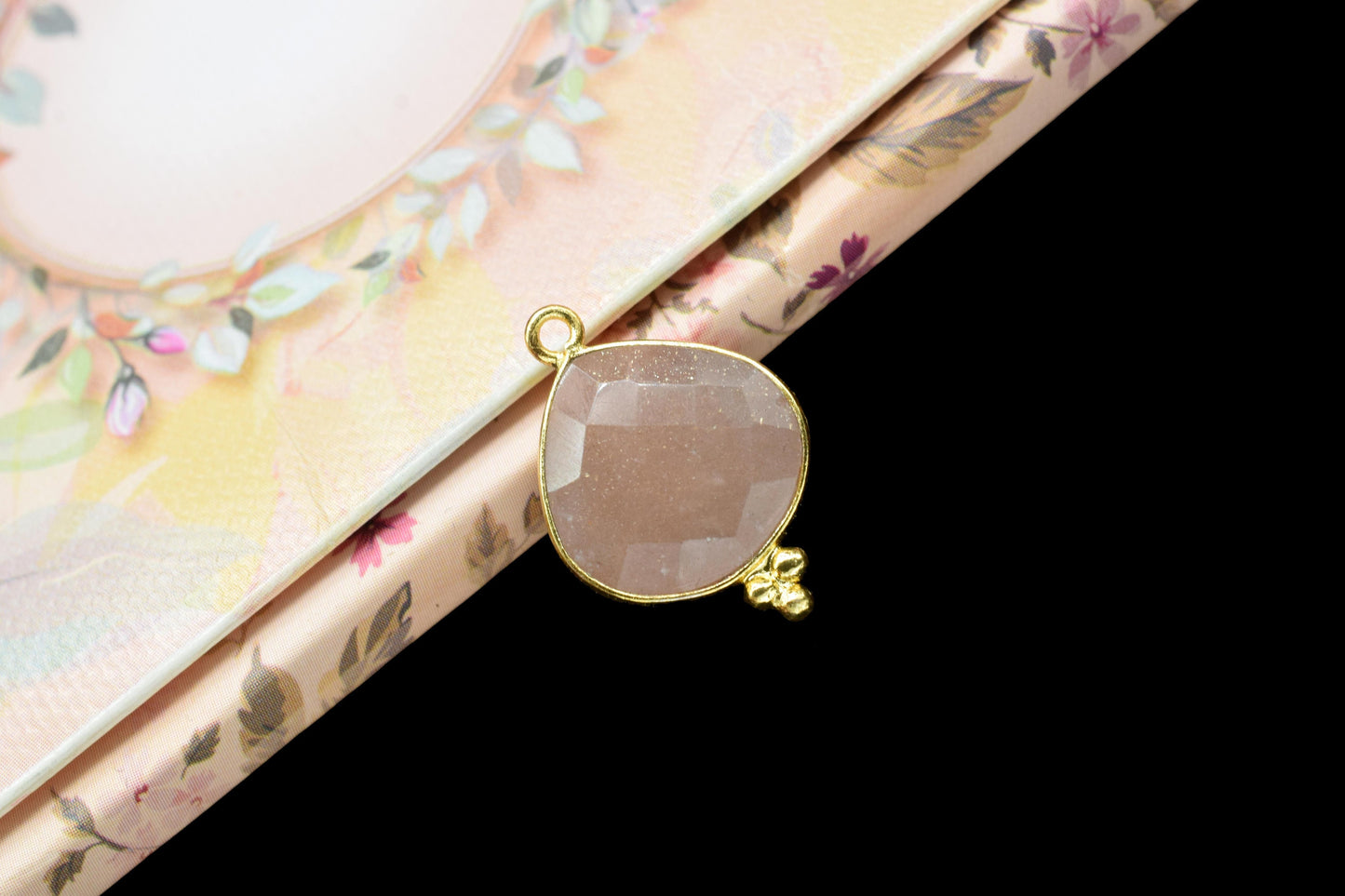 Peach Moonstone 14mm heart shape single bail Pendant,Peach Moonstone Charm Pendant Jewelry,Moonstone Gold Plating Jewelry making supplies