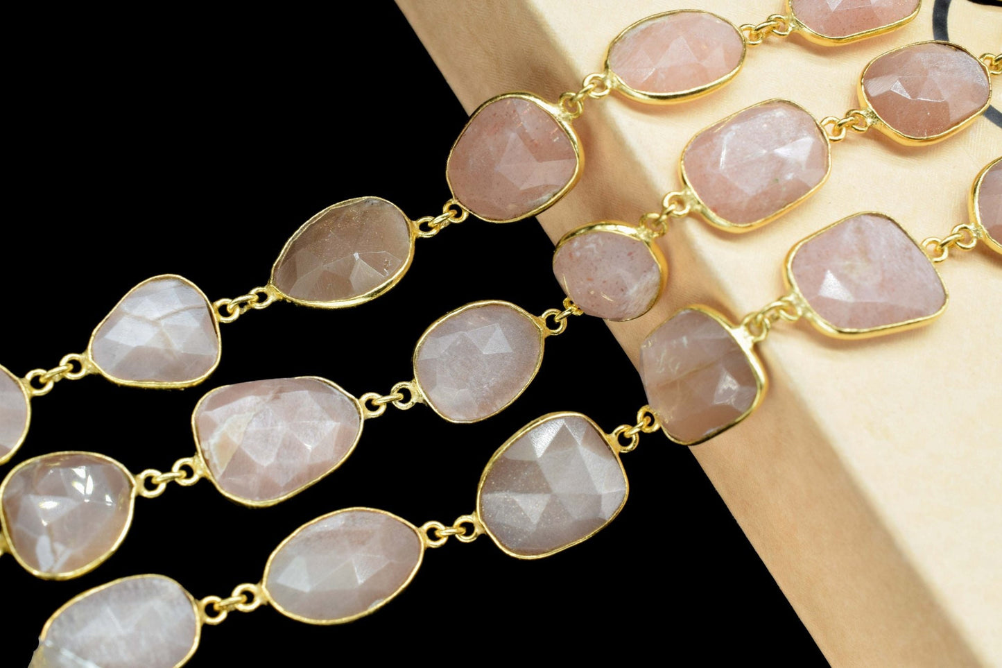 Peach Moonstone Faceted Bezel Connector,Moonstone Bezel Chain,Free Size Gemstone Connector,Jewelry making chain,Peach Moonstone Jewelry,Gift