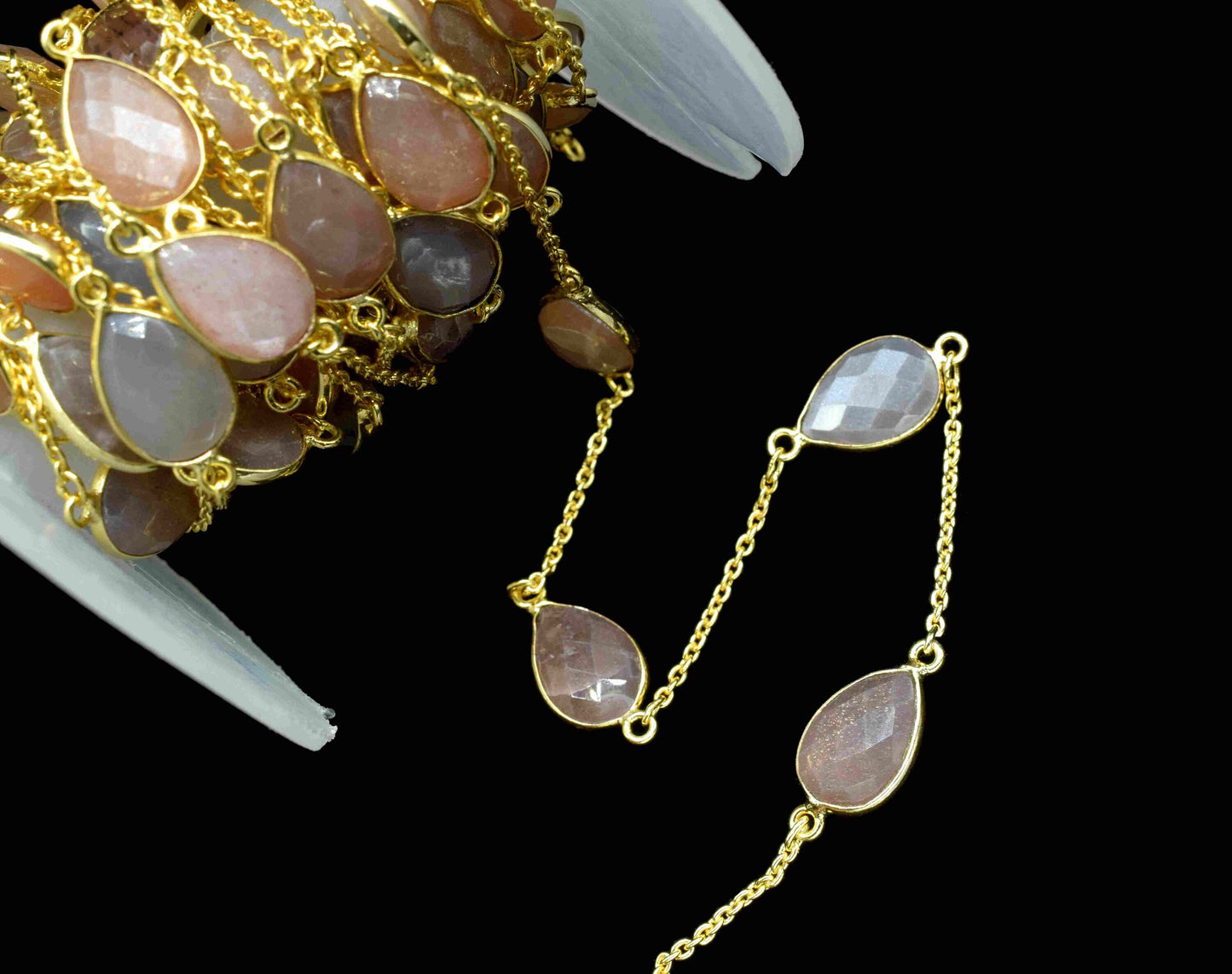 Peach Moonstone 8x12mm Pear Shape Bezel Chain,Peach Moonstone Faceted Chain,Handmade Bezel Link,Peach Moonstone Jewelry,Jewelry Making Chain