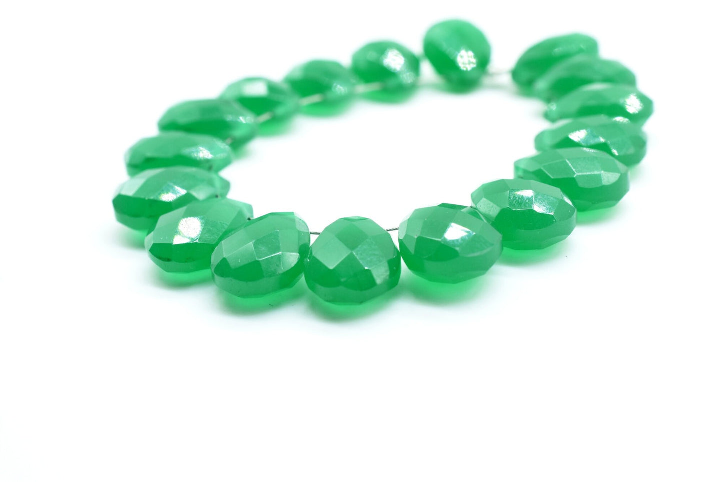 Natural Green Onyx Pear Shape Briolette,9 inch Teardrop Strand,Green Onyx Teardrop Beads,9x12mm pear Shape Briolette,Green Onyx Briolettes