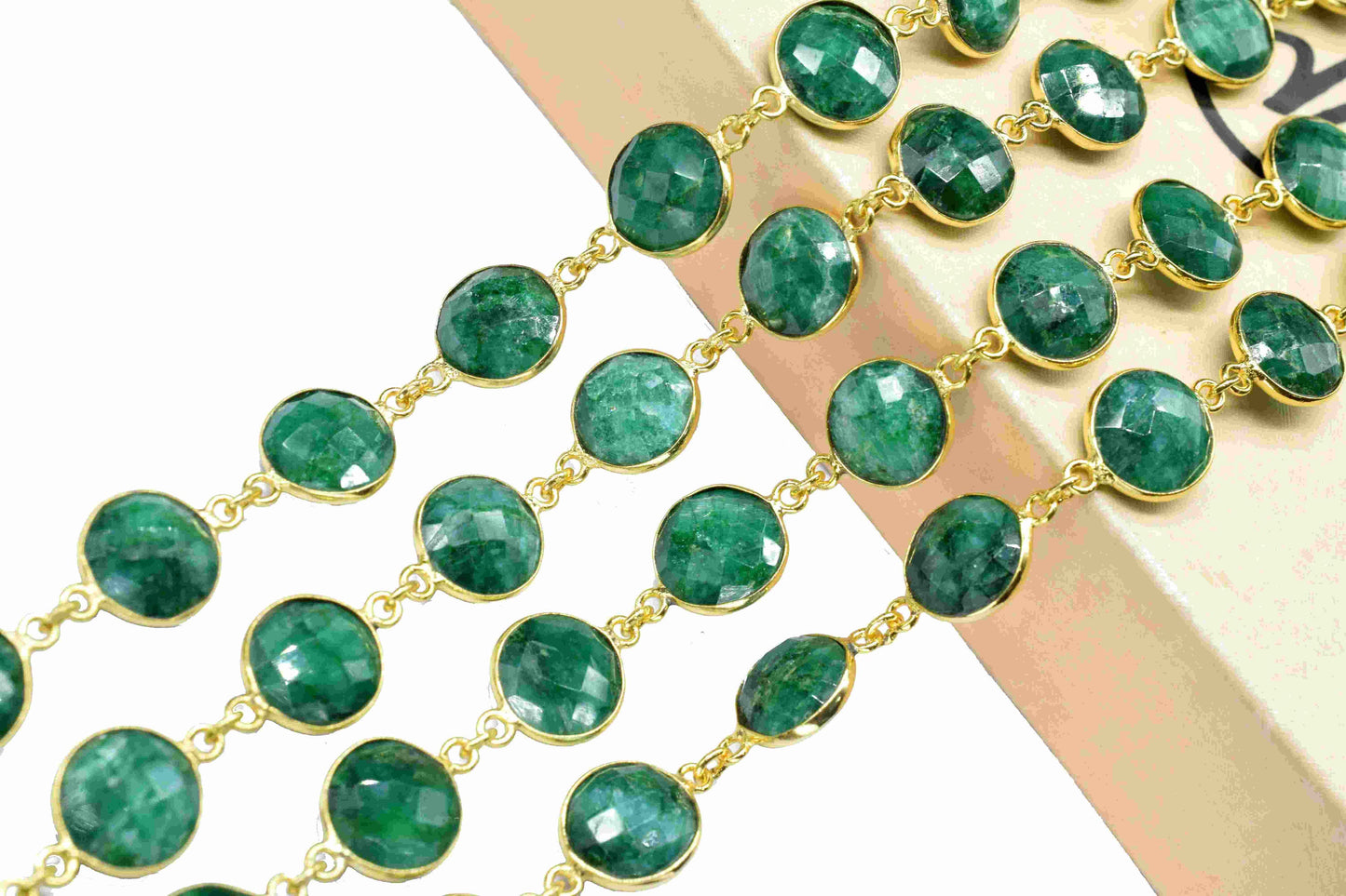 Natural Emerald 10mm Round Shape Faceted Bezels Chain,Gold Bezel Chain,Gemstone Bezels link Chain,Emerald Bezel Jewelry,Emerald Jewelry,Gift