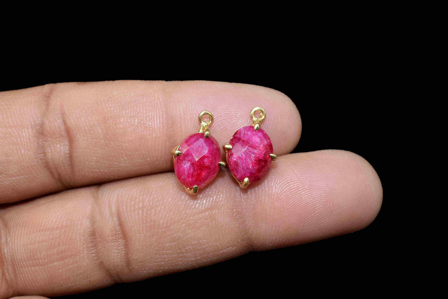 Natural Ruby Prong 8x10mm Oval Shape Pendant,Prong Set Bezel Pendant Jewelry,Ruby Single bail connector,Ruby Gemstone Bezel jewelry making
